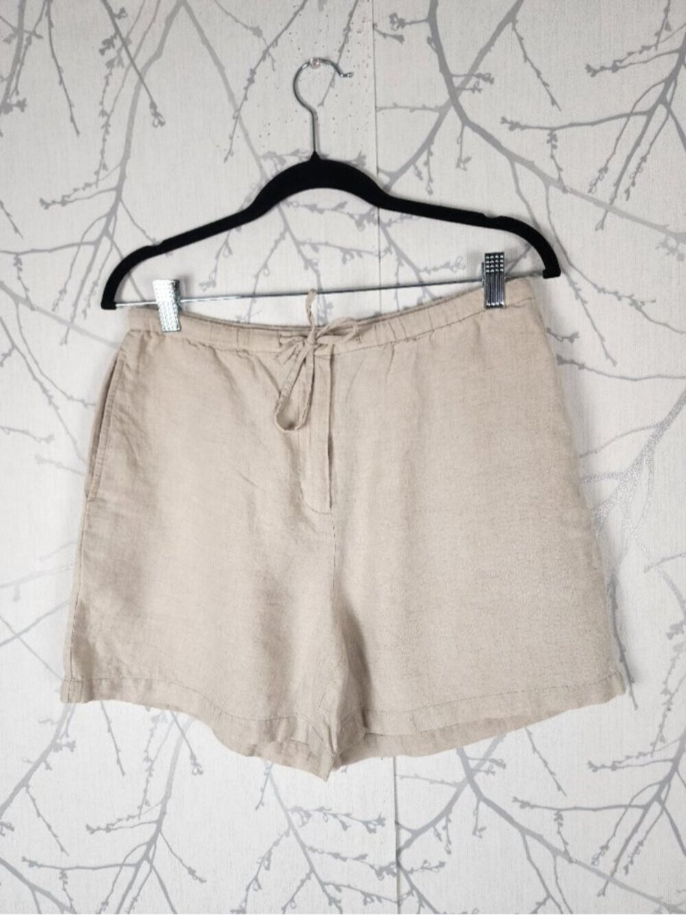 Eddie Bauer Beige Cream 100% Linen High Waist Loose Short